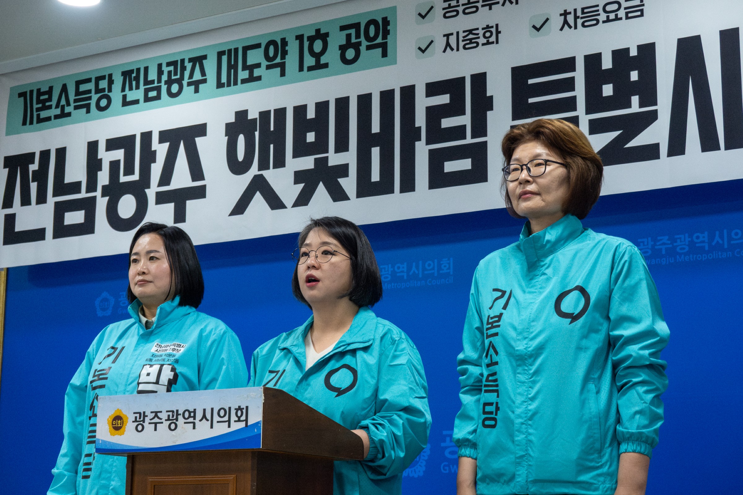 52f08279850a3e75effd2048a50a9dbd_1775440932_9647.jpg 52f08279850a3e75effd2048a50a9dbd_1775440932_9647.jpg